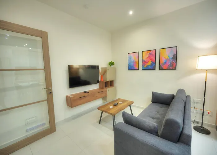 Britannia Suites, 2bedrooms Flat, View Jcas1 Апартаменты Флориана