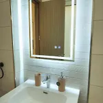 Britannia Suites, 2bedrooms Flat, View Jcas1 דירה *