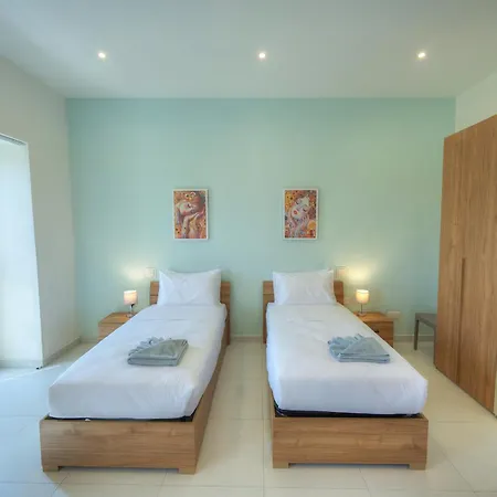 Britannia Suites, 2bedrooms Flat, View Jcas1 *