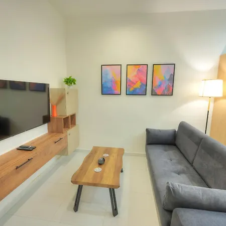 Britannia Suites, 2bedrooms Flat, View Jcas1-1 *